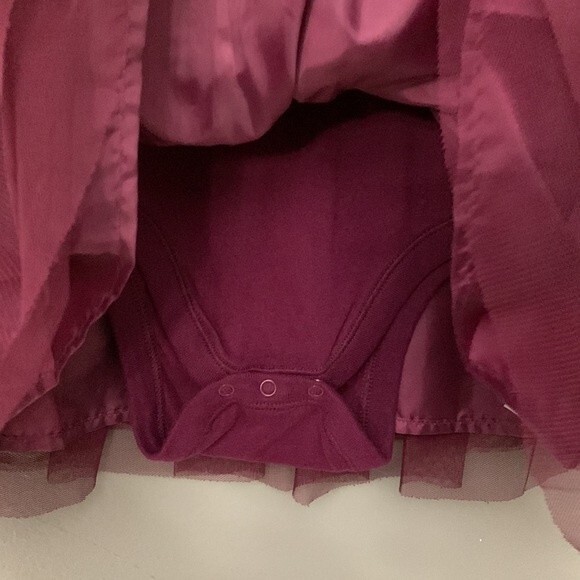 Old Navy baby girl dress size 12-18 months, Tutu style - Picture 6 of 9